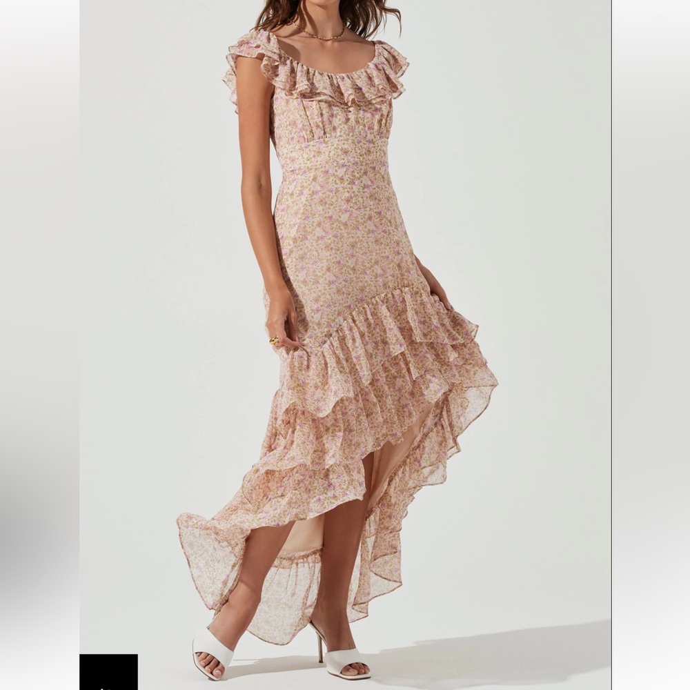 ASTR the label MAGNOLIA FLORAL RUFFLE HI-LO MAXI DRESS large